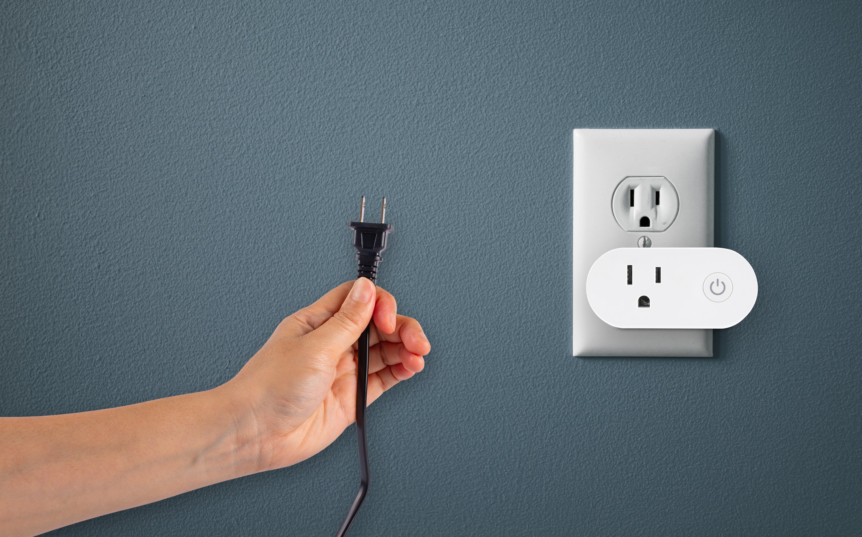 BT SERIES - WALL PLUG RECEIVER ON/OFF